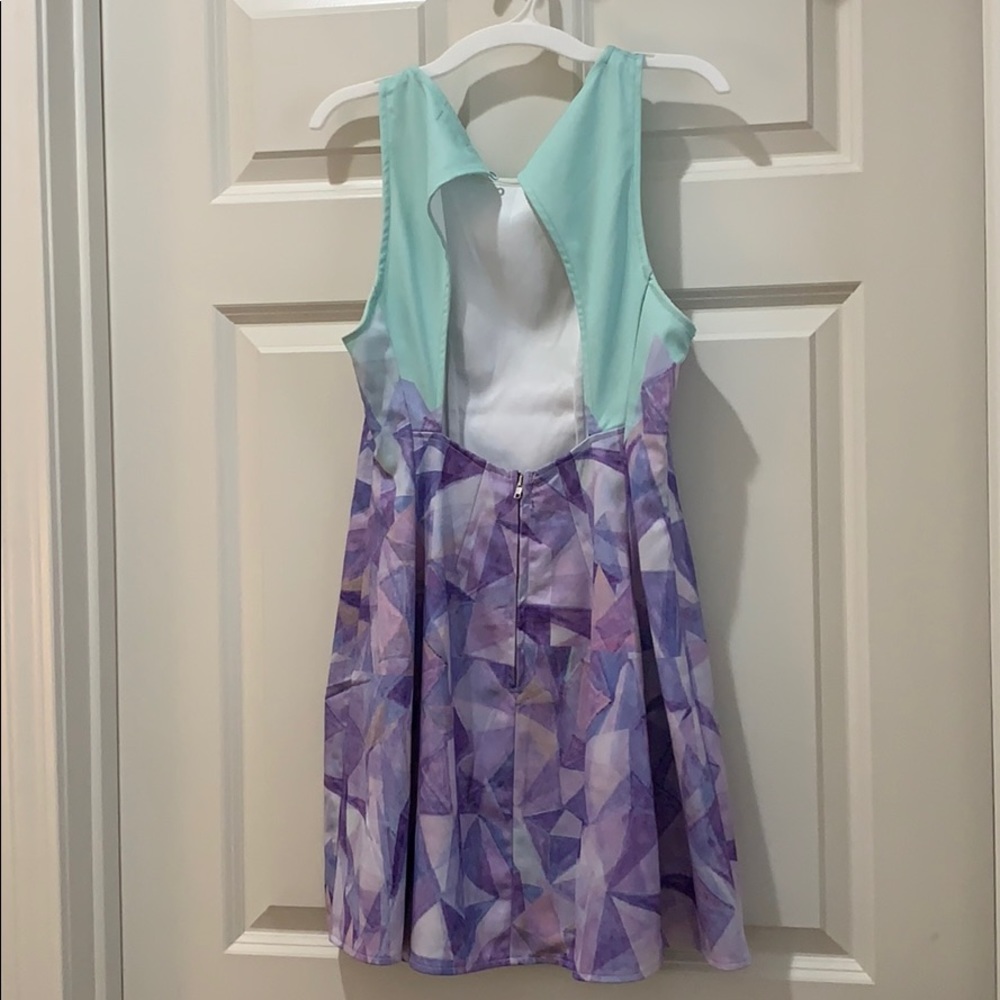 Tobi Geometric Design Formal Dress - Picture 4 of 5